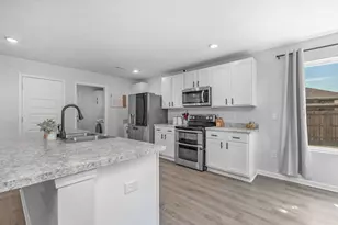 6537 Torrey Pines, Laurel Hill, FL 32567 - Photo 10