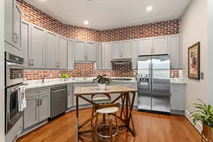 535 N Spring St, Pensacola, FL 32501 - Photo 10