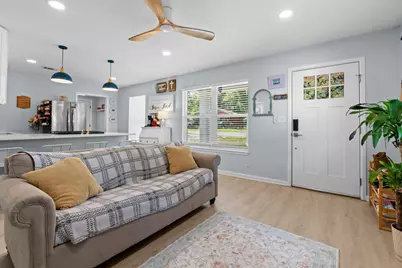 306 Florida Street, Niceville, FL 32578 - Photo 10