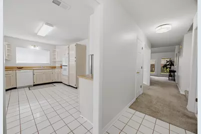 2812 Lee Trevino Court, Shalimar, FL 32579 - Photo 8