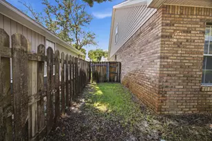 2812 Lee Trevino Ct, Shalimar, FL 32579 - Photo 58