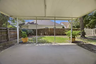 2812 Lee Trevino Ct, Shalimar, FL 32579 - Photo 54