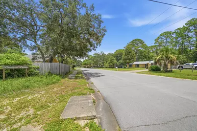 942 Rue De Palms Drive, Niceville, FL 32578 - Photo 42