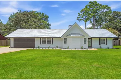 942 Rue De Palms Drive, Niceville, FL 32578 - Photo 1