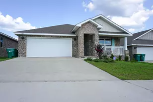 4703 Airmen Dr, Crestview, FL 32539 - Photo 2