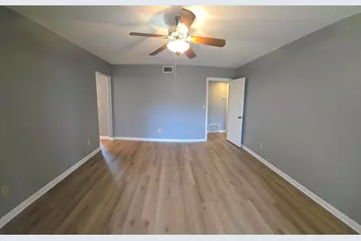 3929 Balsam Drive, Niceville, FL 32578 - Photo 16