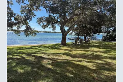 209 W Miracle Strip Parkway #APT F104, Mary Esther, FL 32569 - Photo 20