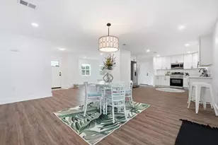 250 NW Briarwood Circle, Fort Walton Beach, FL 32548 - Photo 14