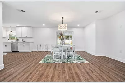 250 NW Briarwood Circle, Fort Walton Beach, FL 32548 - Photo 22