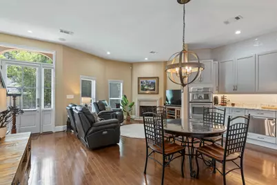 207 W Jackson Street #11, Pensacola, FL 32501 - Photo 2