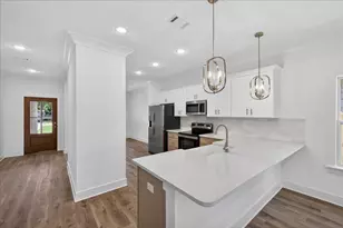 1607B 26th St, Niceville, FL 32578 - Photo 18