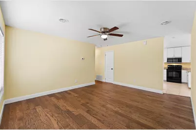 234 NW Holmes Boulevard, Fort Walton Beach, FL 32548 - Photo 8