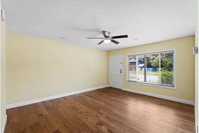 234 NW Holmes Boulevard, Fort Walton Beach, FL 32548 - Photo 4