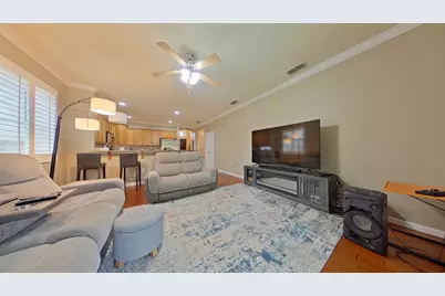 858 Solimar Way, Mary Esther, FL 32569 - Photo 4