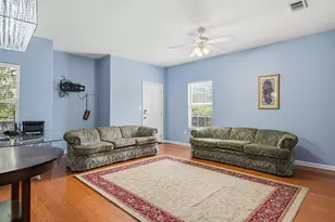 100 Farrah Ave, Niceville, FL 32578 - Photo 10