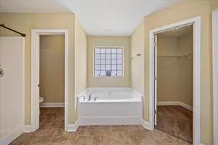 8451 Holley Hills Cir, Navarre, FL 32566 - Photo 40