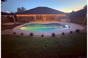 307 Gauntlet Dr, Crestview, FL 32539 - Photo 44