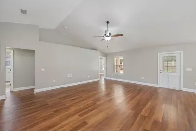 307 Gauntlet Drive, Crestview, FL 32539 - Photo 6