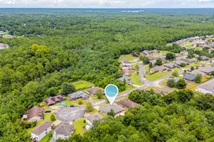 307 Gauntlet Dr, Crestview, FL 32539 - Photo 42
