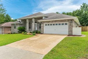 307 Gauntlet Dr, Crestview, FL 32539 - Photo 4