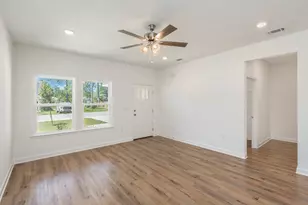 58 Spooner St, Defuniak Springs, FL 32433 - Photo 4