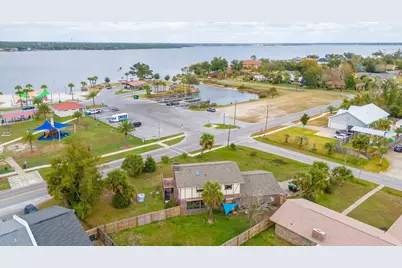 302 Michigan Avenue, Lynn Haven, FL 32444 - Photo 2