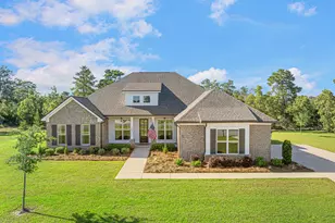 410 Coastal Breeze Dr, Freeport, FL 32439 - Photo 2
