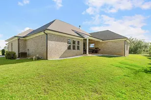 410 Coastal Breeze Dr, Freeport, FL 32439 - Photo 6