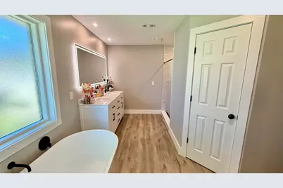 304 Patricia Lane, Fort Walton Beach, FL 32547 - Photo 32