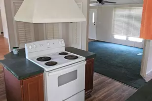 350 E Laurel Ln, Defuniak Springs, FL 32433 - Photo 6
