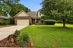 638 NE Country Club Ave, Fort Walton Beach, FL 32547 - Photo 2