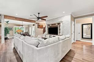 638 NE Country Club Ave, Fort Walton Beach, FL 32547 - Photo 14