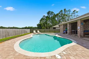 2590 Lovewood Dr, Navarre, FL 32566 - Photo 4