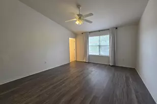 404 Riverchase Blvd, Crestview, FL 32536 - Photo 6