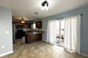 417 Eisenhower Dr, Crestview, FL 32539 - Photo 4