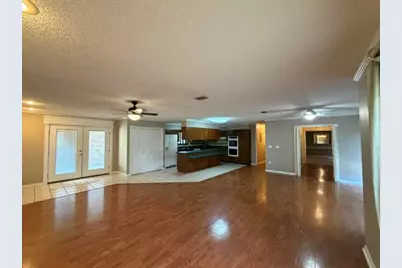202 Adams Drive, Crestview, FL 32536 - Photo 6