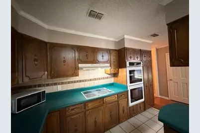 202 Adams Drive, Crestview, FL 32536 - Photo 16