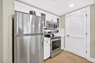 9300 Baytowne Wharf Blvd, Miramar Beach, FL 32550 - Photo 6