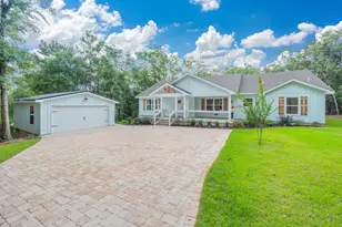 134 Deer Valley Dr, Defuniak Springs, FL 32433 - Photo 1