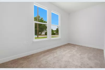 5410 Kee Memorial Drive, Pensacola, FL 32507 - Photo 8