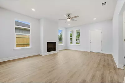 5410 Kee Memorial Drive, Pensacola, FL 32507 - Photo 6