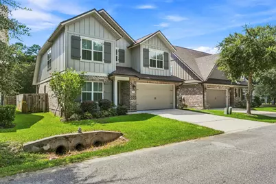 46 Laurel Oaks Drive, Freeport, FL 32439 - Photo 2