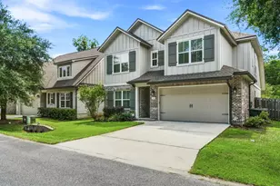 46 Laurel Oaks Dr, Freeport, FL 32439 - Photo 1