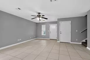 451 Eisenhower Dr, Crestview, FL 32539 - Photo 10