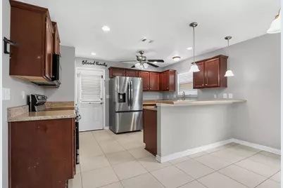 451 Eisenhower Drive, Crestview, FL 32539 - Photo 4