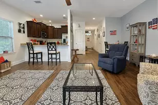 8732 Brown Pelican Cir, Navarre, FL 32566 - Photo 4
