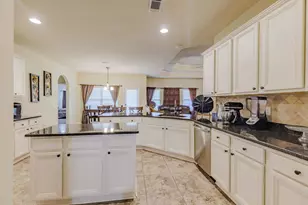4230 Essex Terrace Cir, Pace, FL 32571 - Photo 2