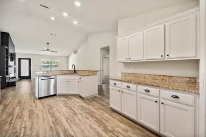 3172 Hickory Street, Navarre, FL 32566 - Photo 12