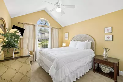 4628 Paradise Isle, Destin, FL 32541 - Photo 16