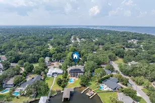326 SE Brooks St, Fort Walton Beach, FL 32548 - Photo 6